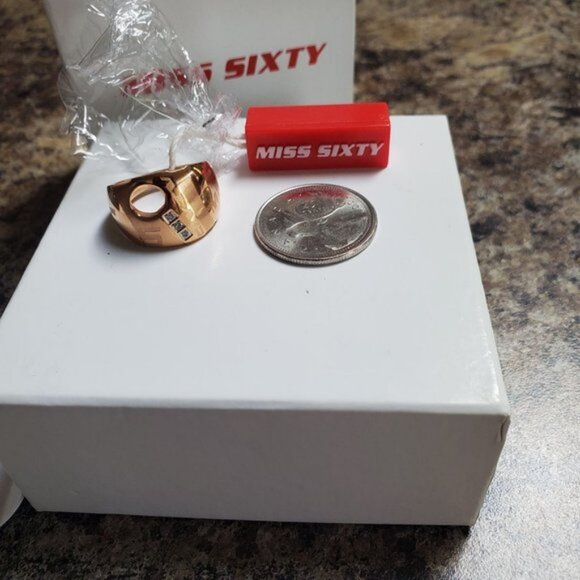 Authentic MISS SIXTY Rose Gold Chunky Diamond Ring Size 6 NWT - Picture 7 of 10